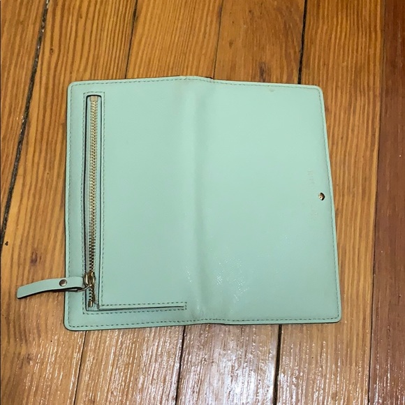 Kate Spade Wallet - Picture 4 of 5